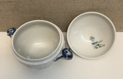 SOCKERSKÅKL, porslin, " Blå Blomster", Royal Copenhagen, Danmark.