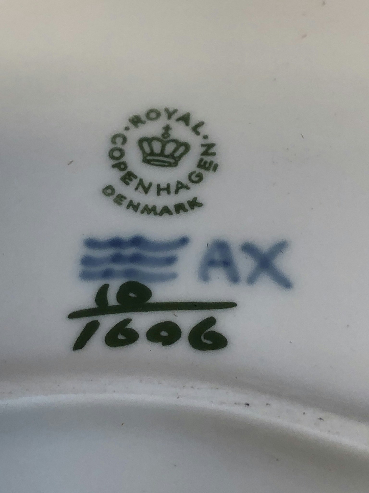 SNÄCKSKÅL, porslin, " Blå Blomster", Royal Copenhagen, Danmark.