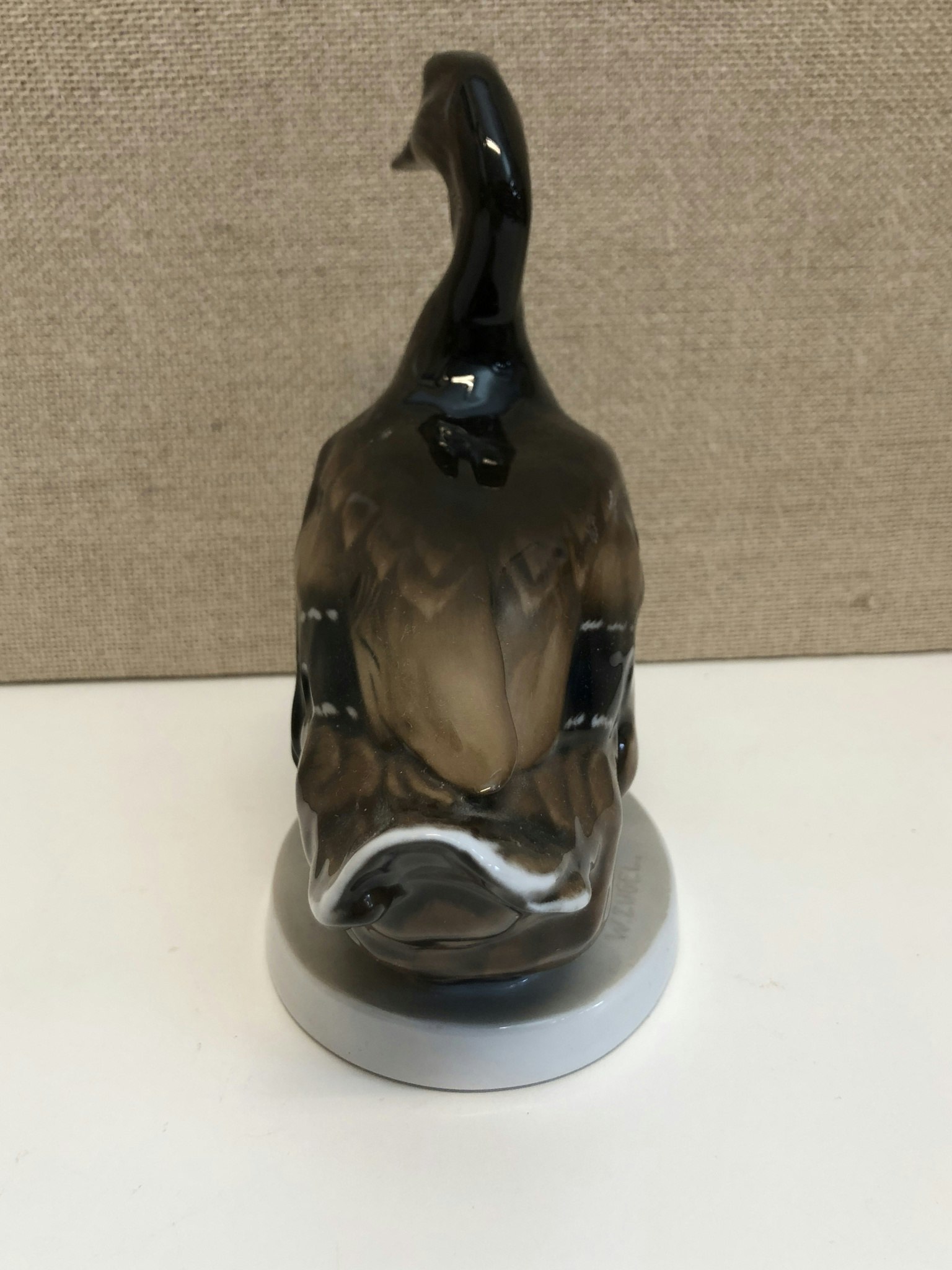 FIGURIN, porslin, " And ", W. Zügel, Rosenthal, Germany, 1900-talets andra hälft.