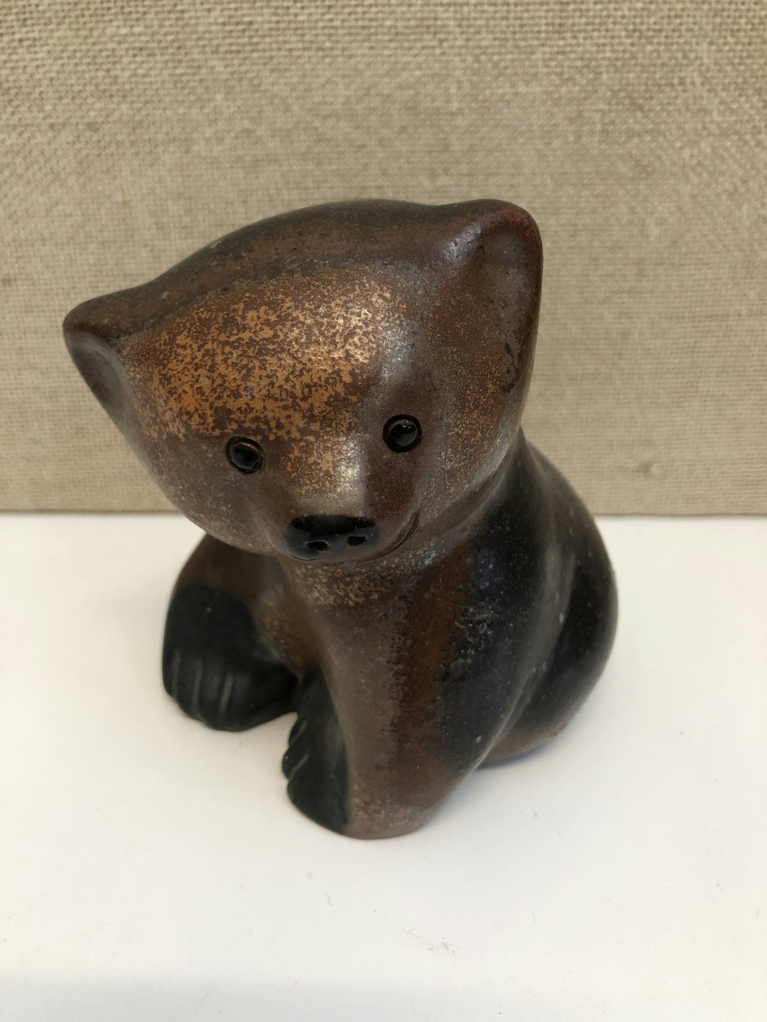 THOMAS HELLSTRÖM. Figurine, ceramic, "Björn", Nittsjö.