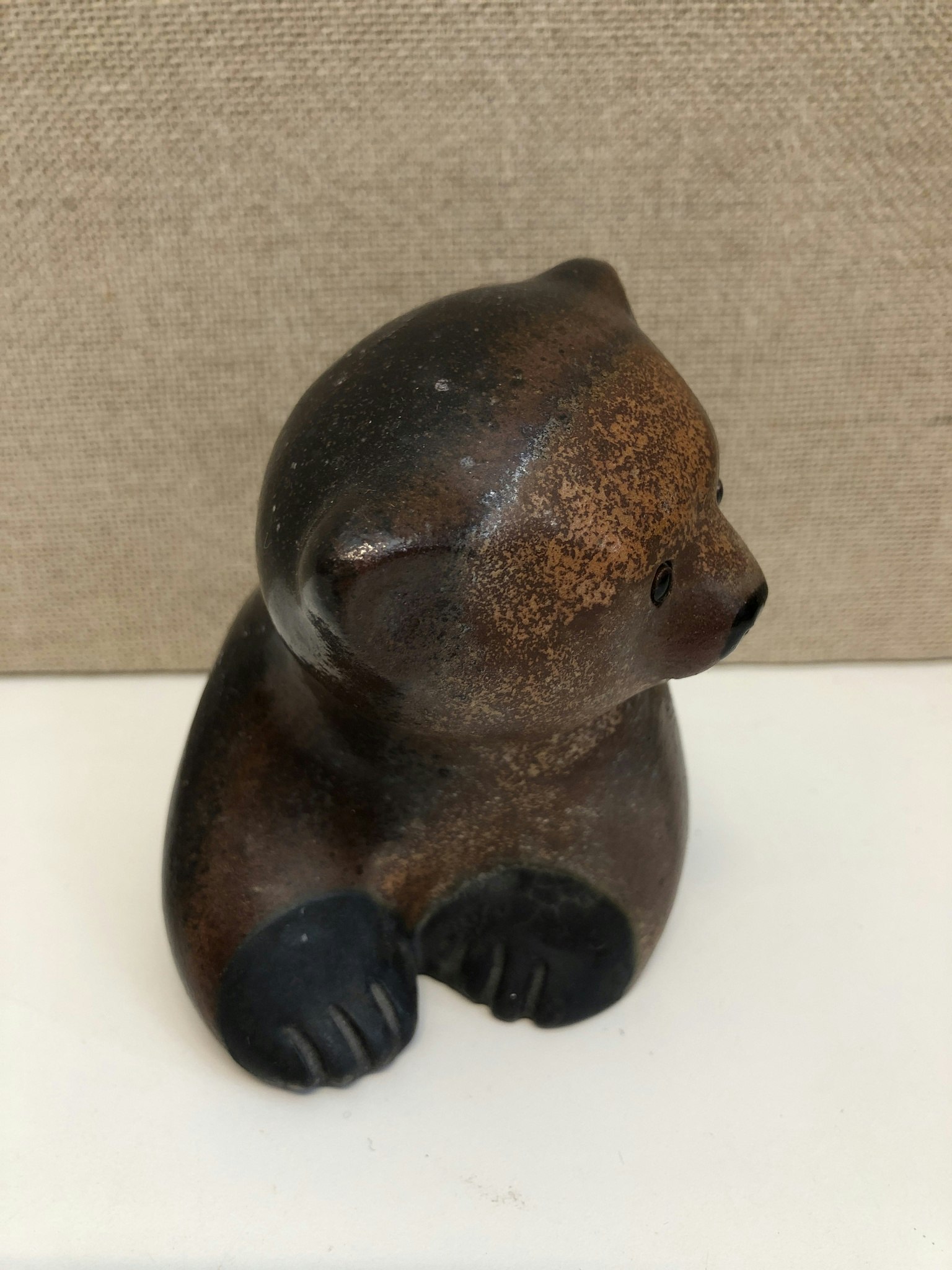 THOMAS HELLSTRÖM. Figurine, ceramic, "Björn", Nittsjö.
