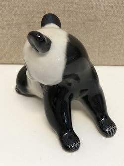 FIGURIN, porslin, "Panda", Lomonosov, USSR.