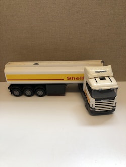 LEKSAKSLASTBIL, plast, "Tankbil Shell", Scania 144G 420, Emek, 19/2000-tal.