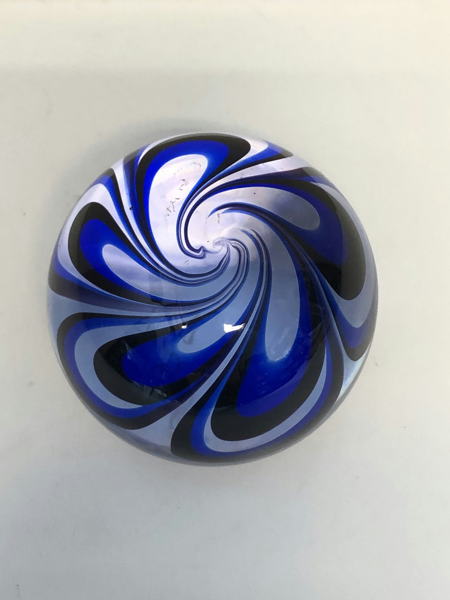 GÖRAN WÄRFF. Brevpress, glas, "Jewel 9", Kosta.