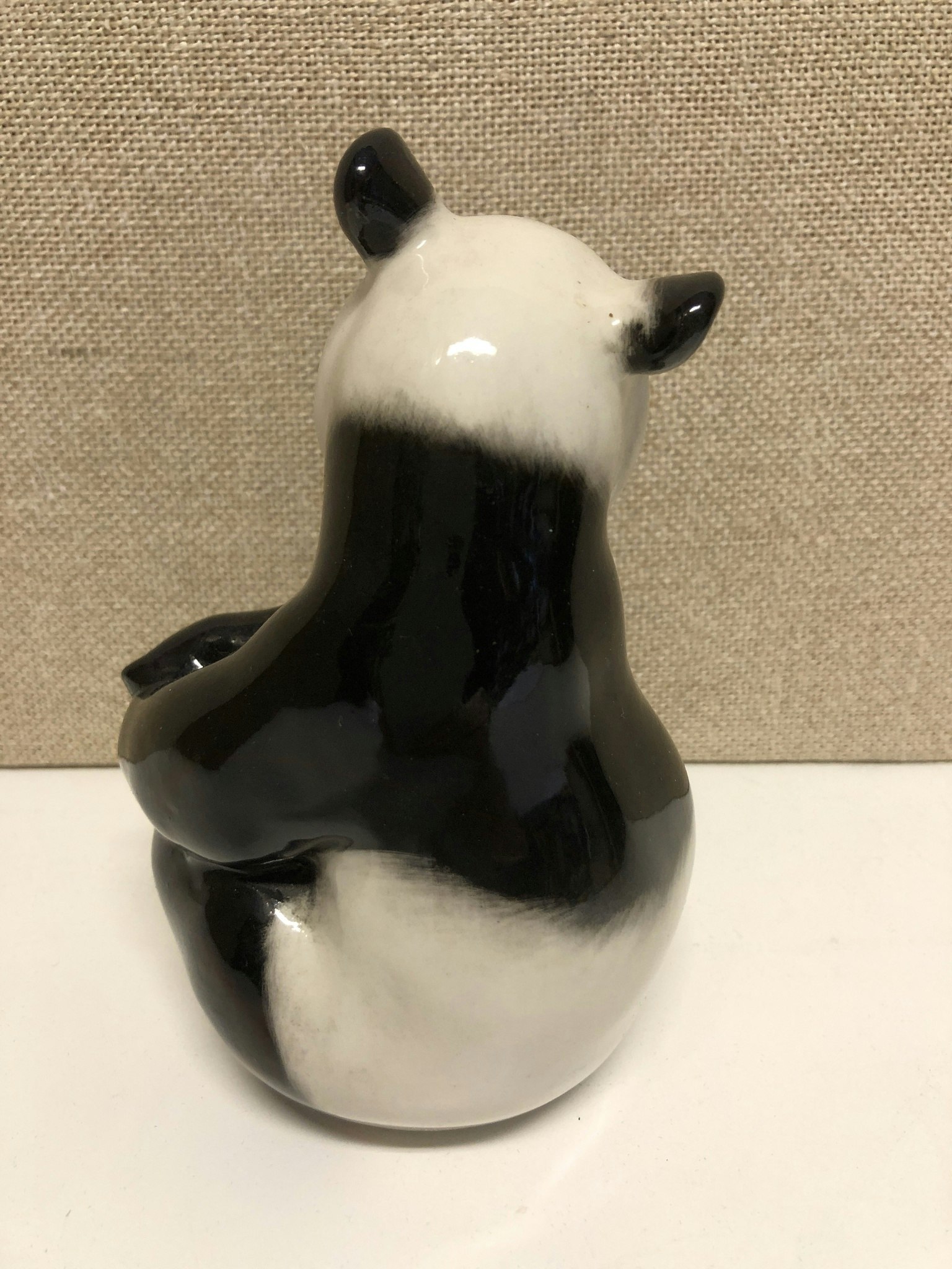 FIGURIN, porslin, "Panda", Lomonosov, USSR.