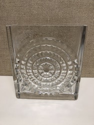 BENGT EDENFALK. Vas, "Spectra" glas, Skruf.