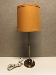 TABLE LAMP, brass, model 15683, Arvid Böhlmarks Lamp Factory, mid-20th century.