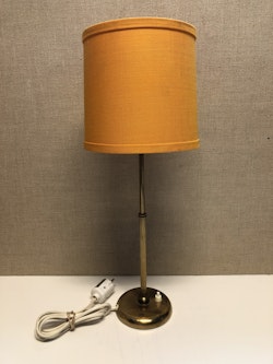 HARALD NOTINI. Bordslampa, mässing, modell 15683, Arvid Böhlmarks Lampfabrik, 1900-talet mitt.