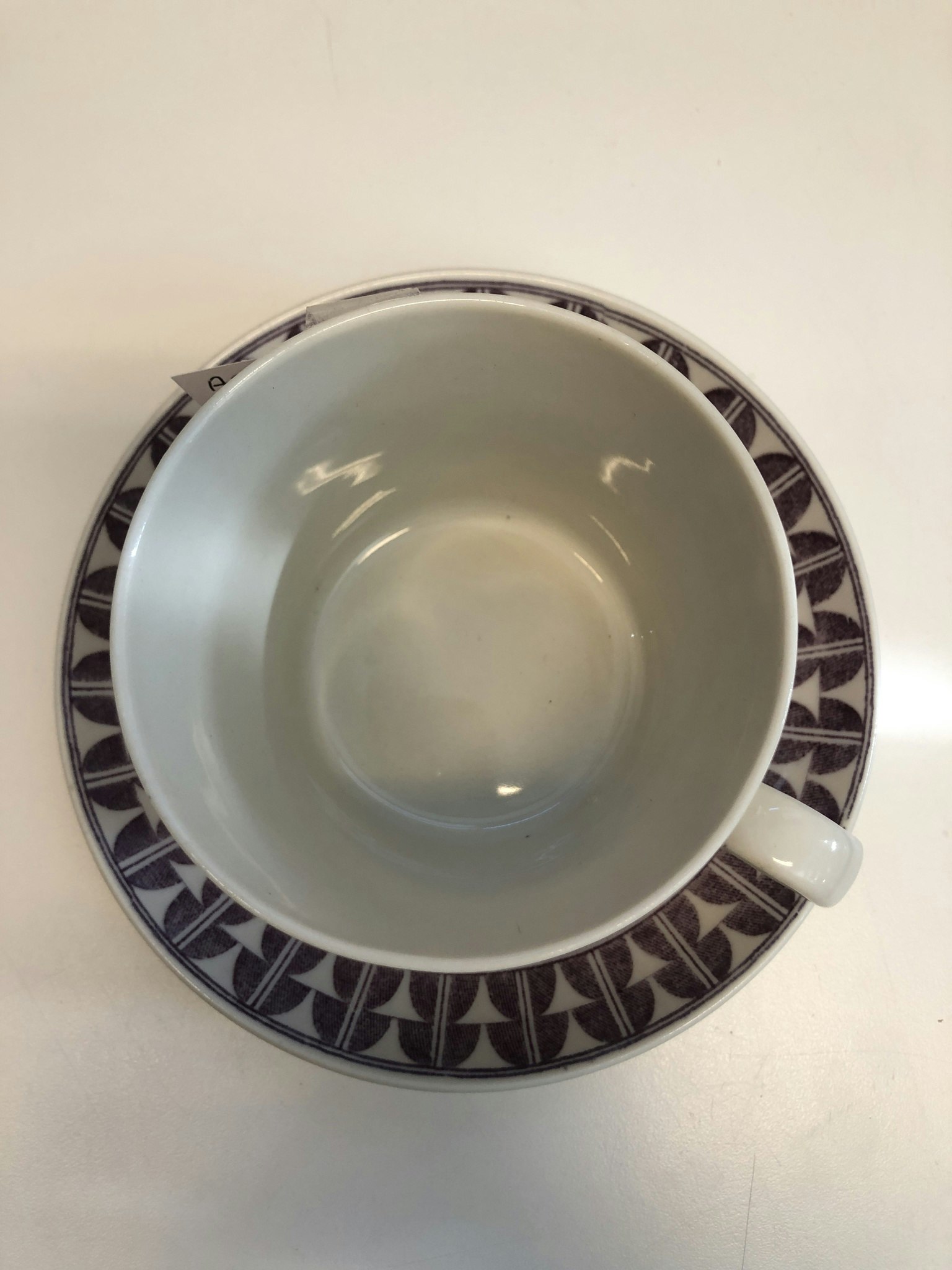 ARTHUR PERCY. Tekopp med fat, porslin, "Variant", Gefle