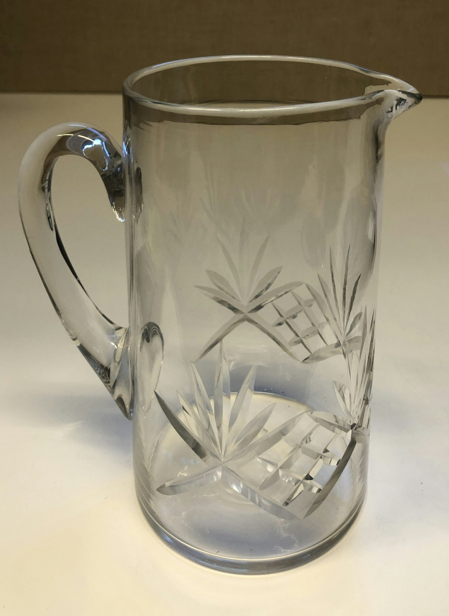 TILLBRINGARE, glas,  "Helga", 1900-tal.