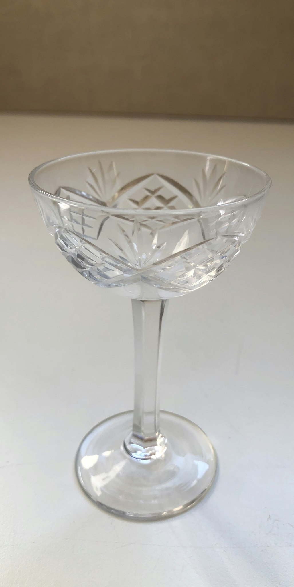 FRITZ KALLENBERG. Likörglas, "Helga", 1900-tal.