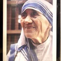 "Moder Theresa " Foto av Nemai Ghosh. 76x103 cm