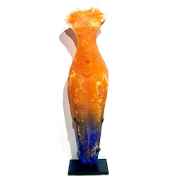 "Venus" Unik skulptur i sandblästrat glas av Björn Ekegren. Höjd 62 cm