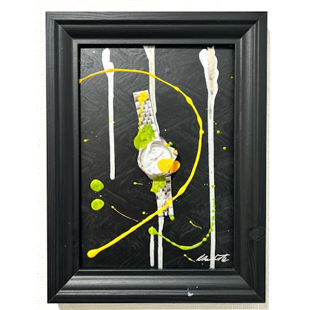 "Waste of time" Blandteknik med klocka av Adam Ström. 35x25 cm