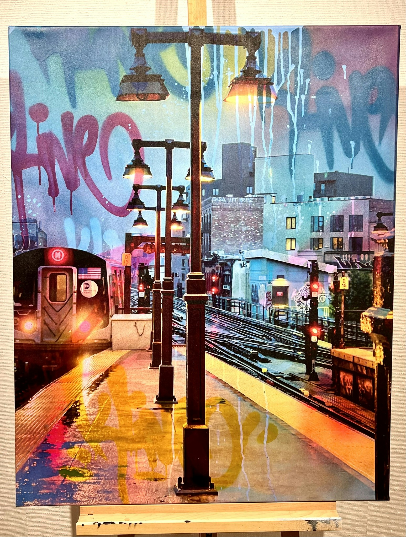 "NYC Subway" blandteknik på duk av Klive. 80x100 cm