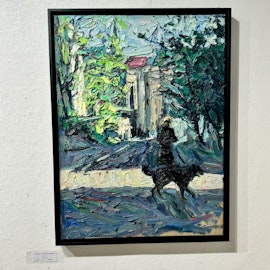 5. "Women with dog in summer (landsväggsgatan)" Olja på duk av John Ma. 64x84 cm