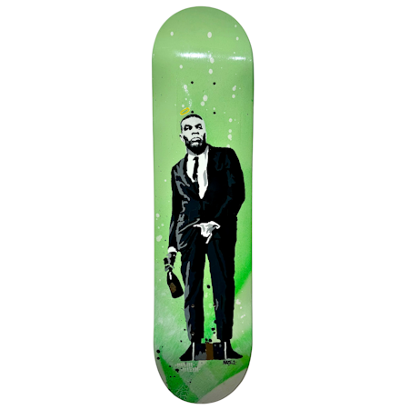 "Mike Tyson" Blandteknik på skateboard av Mike Blomqvist, 20x80 cm