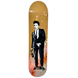"Elvis" Blandteknik på skateboard av Mike Blomqvist, 20x80 cm