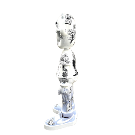 Ralph Florange – King of Nothing, Skulptur av Viktor Jusi Palm, Höjd 87 cm