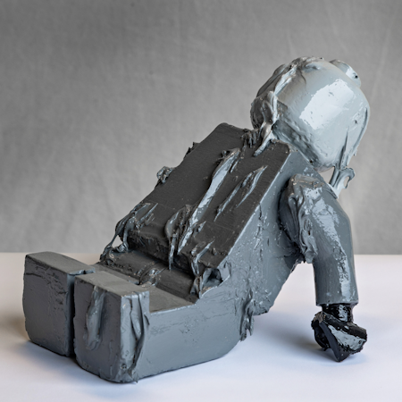 Going up or down, Skulptur av Adam Ström. 26 x 35 cm. Del av serien Melted Lego