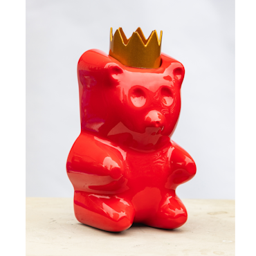 Candy King Scarlet, Skulptur, gjuten, handmålad av Adam Ström. 18 x 17 cm. Del av serien Candy King