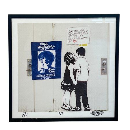Streetphoto II, Fotografi av Rasmus Johanson & Hellstrom Street Art, 40x40 cm