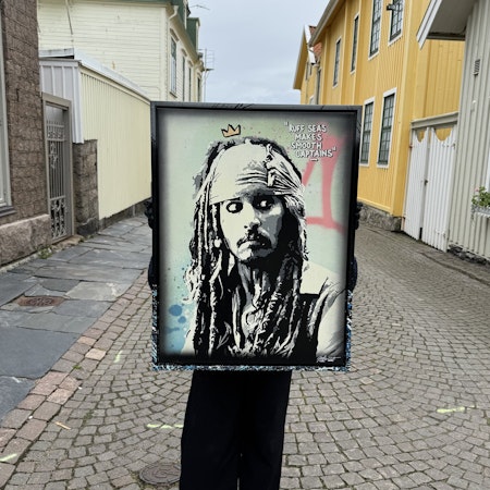 "Ruff Seas" av Mike Blomqvist, blandteknik med sprayfärg och akryl på duk med målad träram, 64x84 cm.