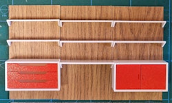 Bokhylla 3 sektioner teaky red 1:18