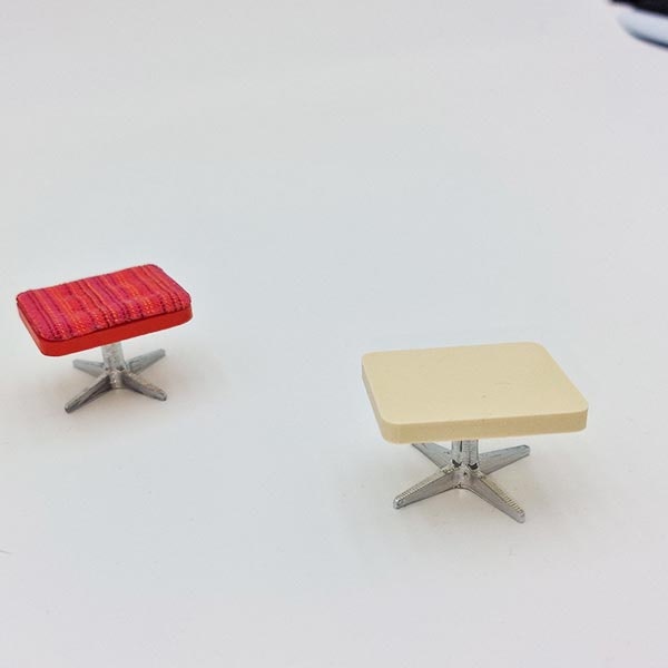 Snurrfot till Lundby fotpall komplett med platta