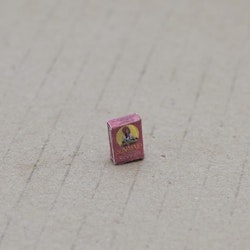 Russin förpackning 1:18