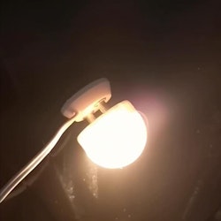 Lampa Halv Boll med piggar