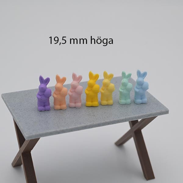 Liten Kanin i pastellfärger 19,5 mm hög