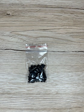 Syntetisk Sten Chip 5-10 mm, Svart (10g)