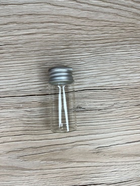 Glasburk med skruvlock