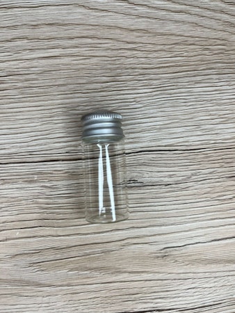 Glasburk med skruvlock