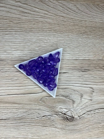 Lila slipade droppar, akryl