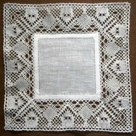 Radhus 19,5x19,5 cm