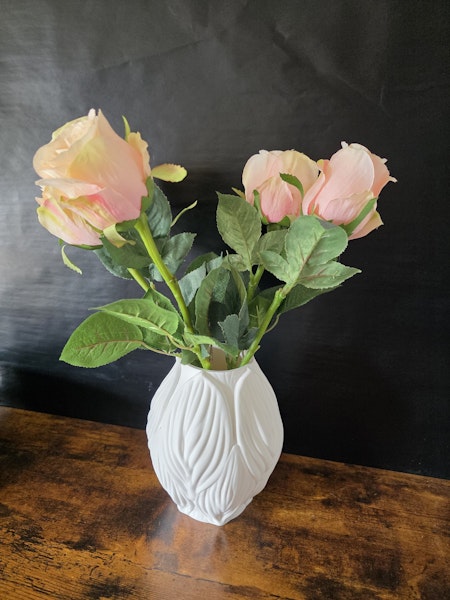 Vas med naturmotiv - Design från löv - Nature’s Elegance Vase