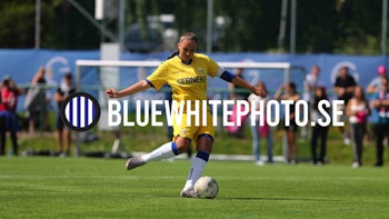 F16 IFK GÖTEBORG-IK UPPSALA 2N2A2522