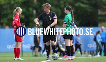 F14 IFK GÖTEBORG-PEAMOUNT UNITED  2N2A1394