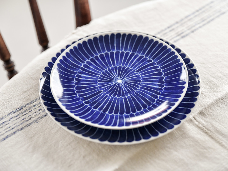 Selma feather small plate