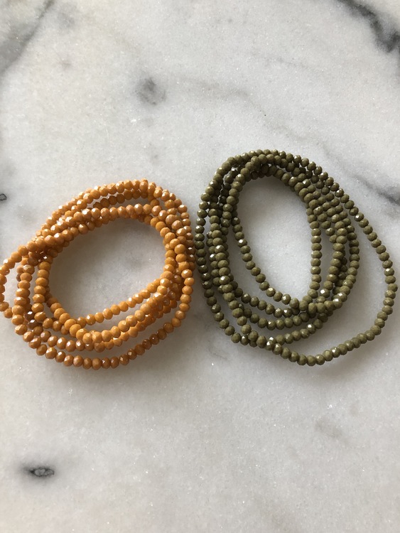 Halsband / Armband  Orange eller Grön