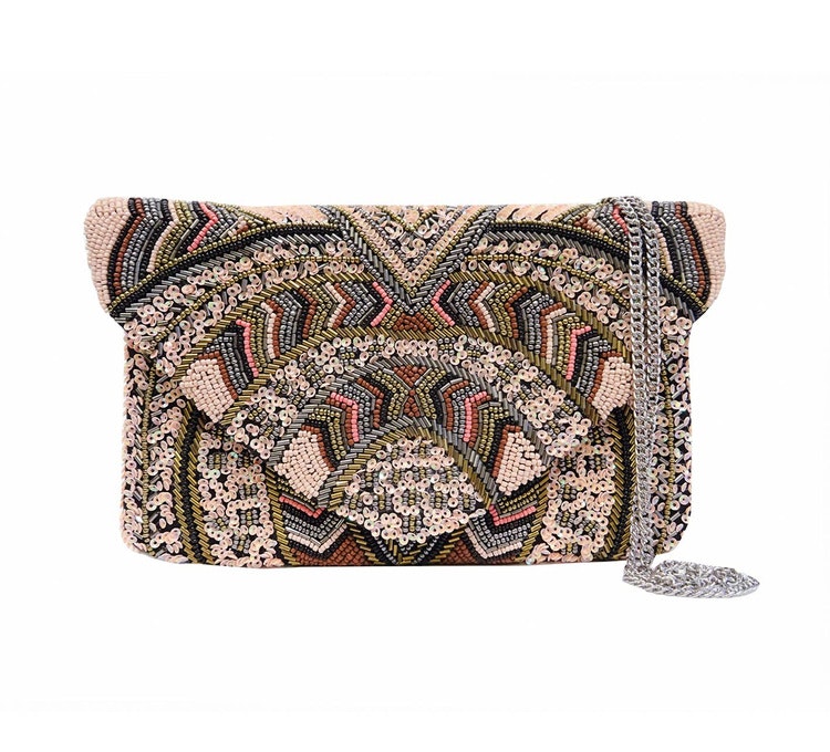 Arya Beaded clutch Pink