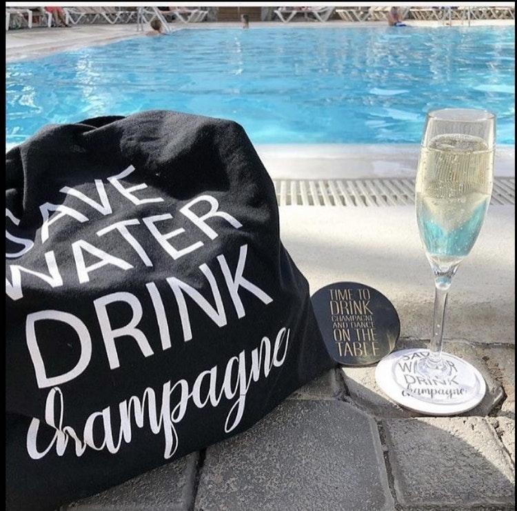 Tygkasse Save water drink champagne Svart