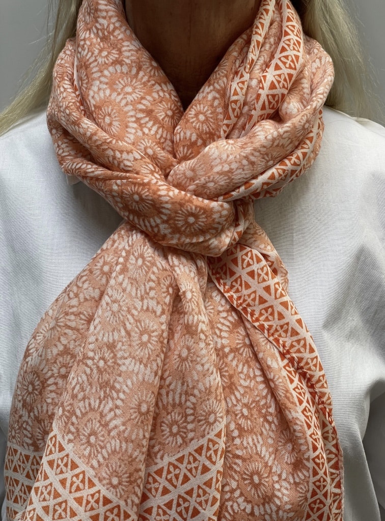 Scarves Spring Välj mellan Grön, Rosa eller Orange