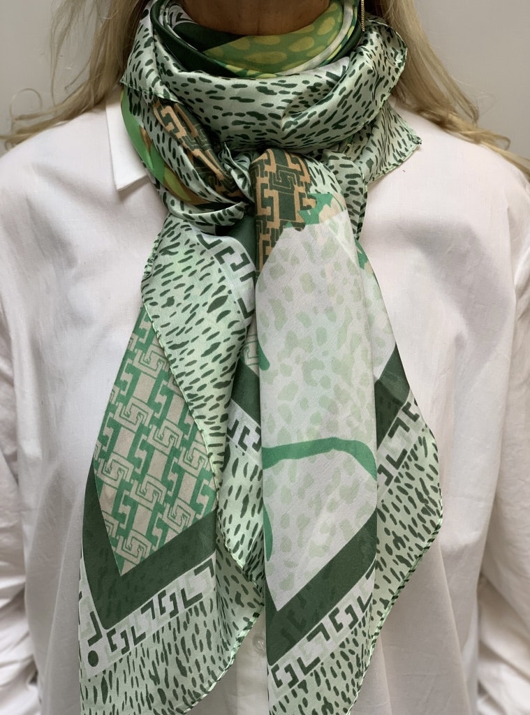 Scarves Green