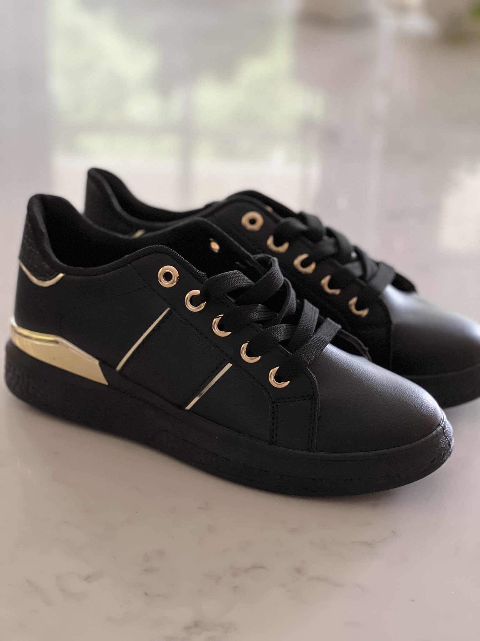 Sneakers Svart/Guld