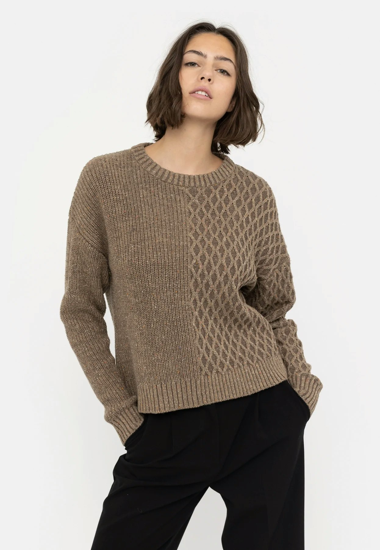 Penelope Knit Falcon