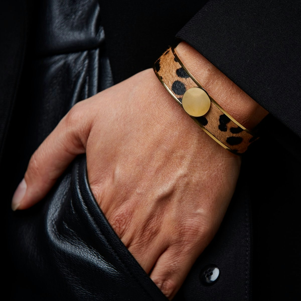 Capri Leo Large Armband Brudblomman - Guld