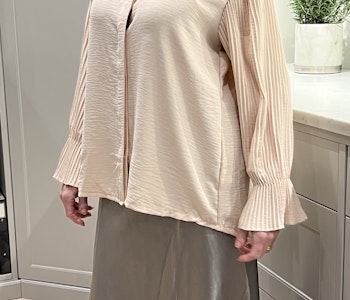 Agnes Blus Beige